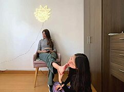 Colombian Lesbians Scissor and Lick Pussy in Fetish Tribbing Frenzy