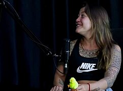 flor de damiana's safada interview wiv vovo moai wuz fulla putaria... part 7!