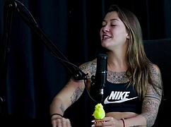 flor de damiana's safada interview wiv vovo moai wuz fulla putaria... part 7!