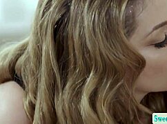 hey milf silvia saige wanna lick crystal taylor's teen pussy in lesbian threesome 18+