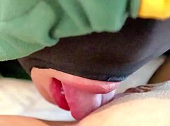 japanese housewife gets 69 cunnilingus till her pussy juices fill his mouth completely