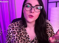 oh god i came too soon but she squirts anyway in this slave roleplay