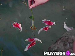 sexy big ass blonde teen poses naked outdoors looking amazing 😍🍑🔥