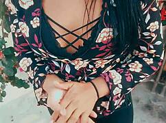 My Heart Races Giving Cash to Curvy Latina for Wild Park Ride and Intense Fuck