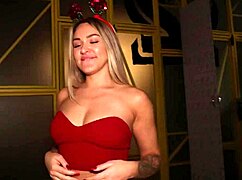 i got juicy blonde big tits tight pussy for christmas creampie monster cock bodybuilder