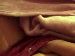 Whoa gordinha masturbates live on badoo webcam for you!