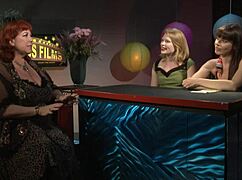 Kinky milf pornstar tours her wild industry life 🎥😈💋