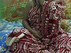 Desi bhabhi flashes pussy to boyfriend at wedding sneak