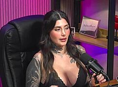 lulu valotta plays with her big tits and tattooed body