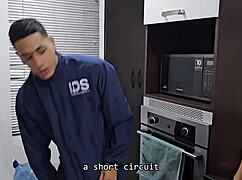 cuckold wife jessica osorio rides max betancur's cock in dark kitchen