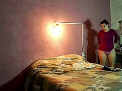 española cachonda se hace una paja pensando en ti 🔥