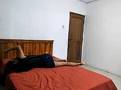 cock-craving cutie vibes her juicy pussy in lingerie frenzy