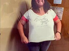 tiktoker la paisa sneaks off live stream for fan quickie in hotel bathroom