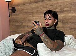 Curvy hermanastra sneaks into room for strong bed ass pounding fuck