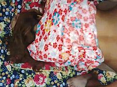 pakistani neighbor aunty calls me stepson for tight pussy lick