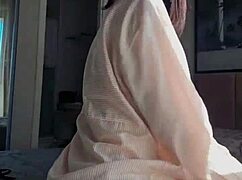 sexy novinha teases dances outdoors public solo fun 🔥