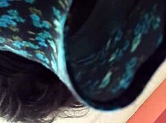 upskirt tease venezolana skirt lift 🔥👀