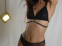 Skinny Tall Colombian Twerks Her Tattoo-Covered Ass On Bed Teasing Kinkily