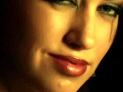 Grab that teasing Indian dancer's nude body now!