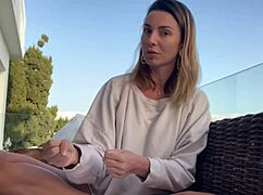 RoxyFox Grills Women on Huge Penis Size Truths