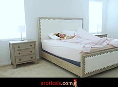 STEP-BROTHER'S HUGE COCK HAS AVERY CRISTY DRIPPING WET FOR ROUGH SEX!