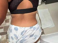 hey neighbor, can you wash my clothes please i'll pay you