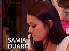 salesgirl taking that deep black friday fuck deal?