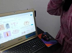 aula de anatomia e punheta com madrasta peitos naturais milf sexo quente