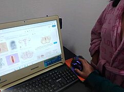 aula de anatomia e punheta com madrasta peitos naturais milf sexo quente