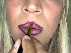 Trans Crossdresser Beautifies for Horny Viewers