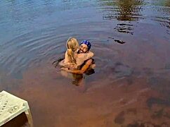 i'm flashing my big ass outdoors and my tits too while getting bareback fucked