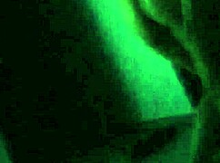 Morocha cola hermosa prostitute poses seductively