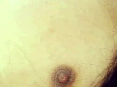 classic brunette, wanna see daddy massage my petite body on sofa?