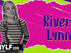 ryan keely fixes pipes and teases her wet spots skeet street style