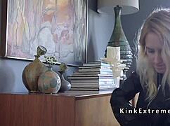 Couple ensnares hot blonde in dominance play