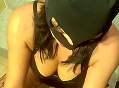 i luv milfycalla's shorts comp ep 4 her big ass shakin n wet pussy teasin me crazy!!