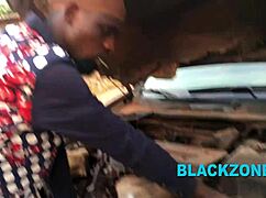 Her car broke down so stranger fixes it then pounds her fat ebony tits in homemade casting!
