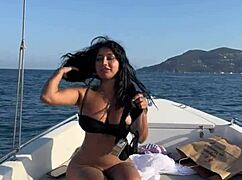 he sailed me boat center sea then creampied my ass yasmina