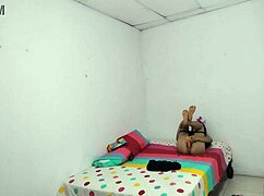 my hubby left so i filmed my hot vagina getting toyed and rubbed till i cum