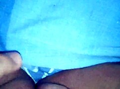 wanna see this venezolana merideña stroke her wet pussy to orgasm?