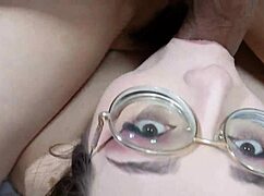 gordinha gravida de 6 meses fode cuzinho em ménage com casal tatuado