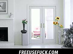 imagine teens joining nathan bronson and yogis penelope kay lauren phillips for a flexible yoga session