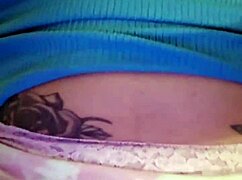 Hey isn't emy angel's petite 18+ chatte just so damn coquine and tempting?