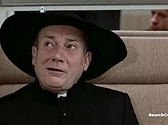 Jamie lee curtis bares big tits in retro blue film handjob scene