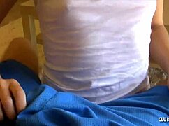 Teen fucks mature while wife away