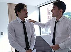 whoa interviewin petite cindy luna turns into wild double vag dp 😱💦