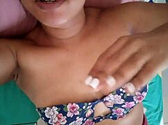 bisexual stepmom fingers juicy pussy real homemade amateur