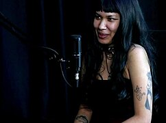 Did narcissistic indigenous mom leak cosplay for sister vid?