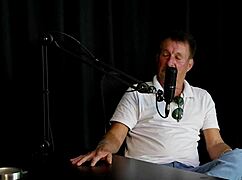 O Cu É Fruta Gostosa! Neto Fode Filha com Fetiche Louco - Carlos Urach Sheer Red Watch