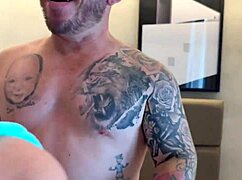 o marido left her alone so i kept her company with my cock